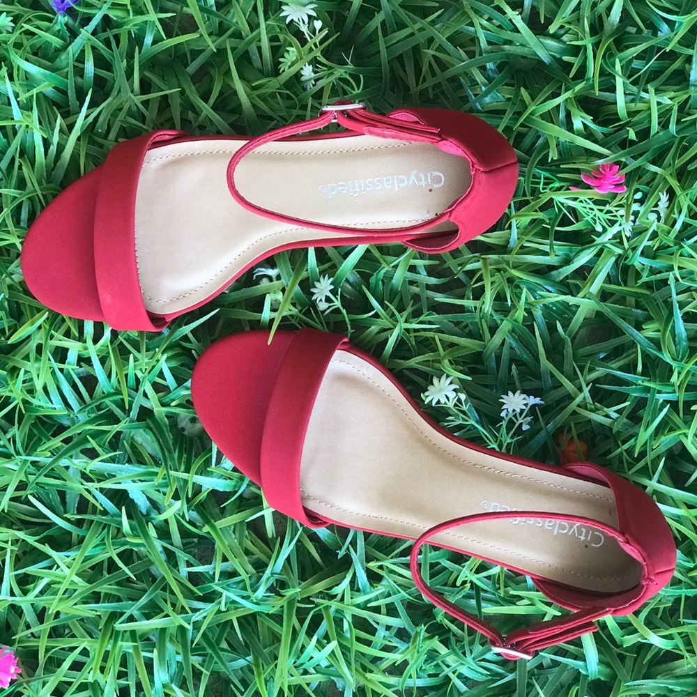 City Classified Red ankle strap 2” Heel Sandal - Picture 6 of 7